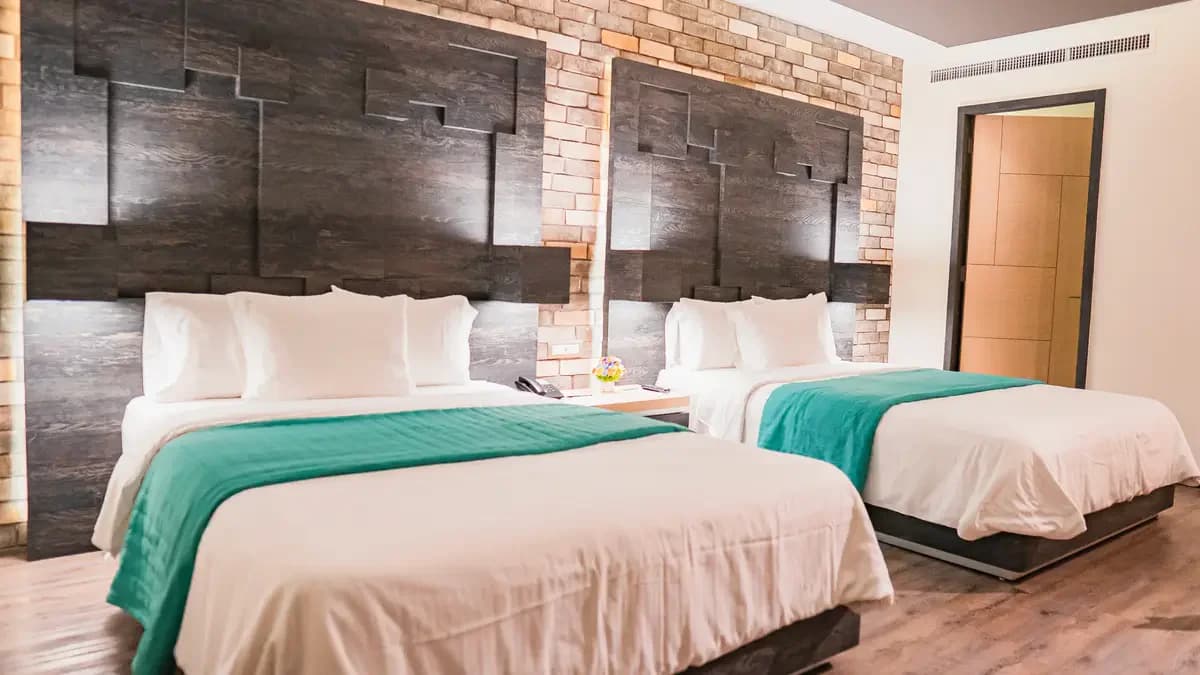 Deluxe Double Room Main View