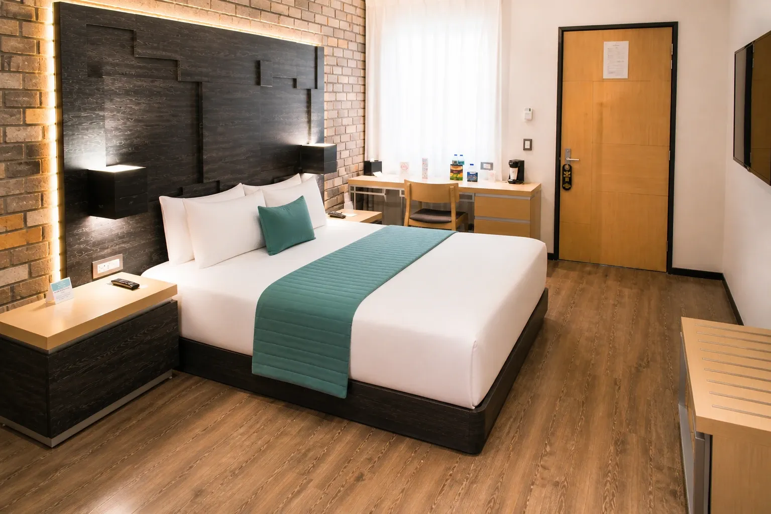 Junior Suite Main View